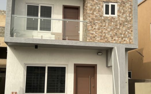 Executive 3 Bedroom House for sale at Okpoi Gonno