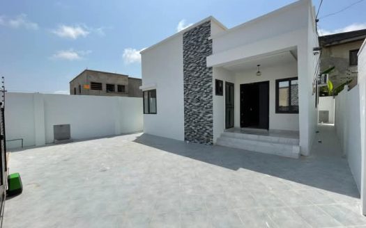 2 Bedroom House for sale at Lashibi, community 17