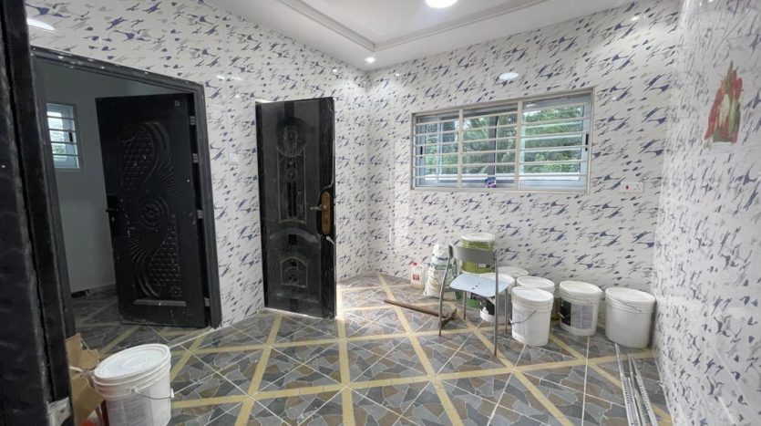 3 units of 4 Bedroom Townhouses and one unit of 2 Bedroom for sale at Labone