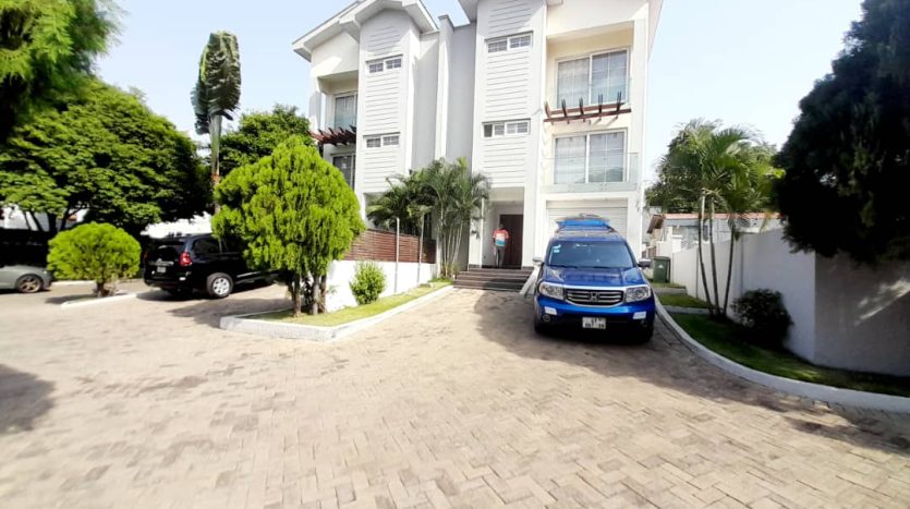 4 Bedroom House for sale Airport Residential Area